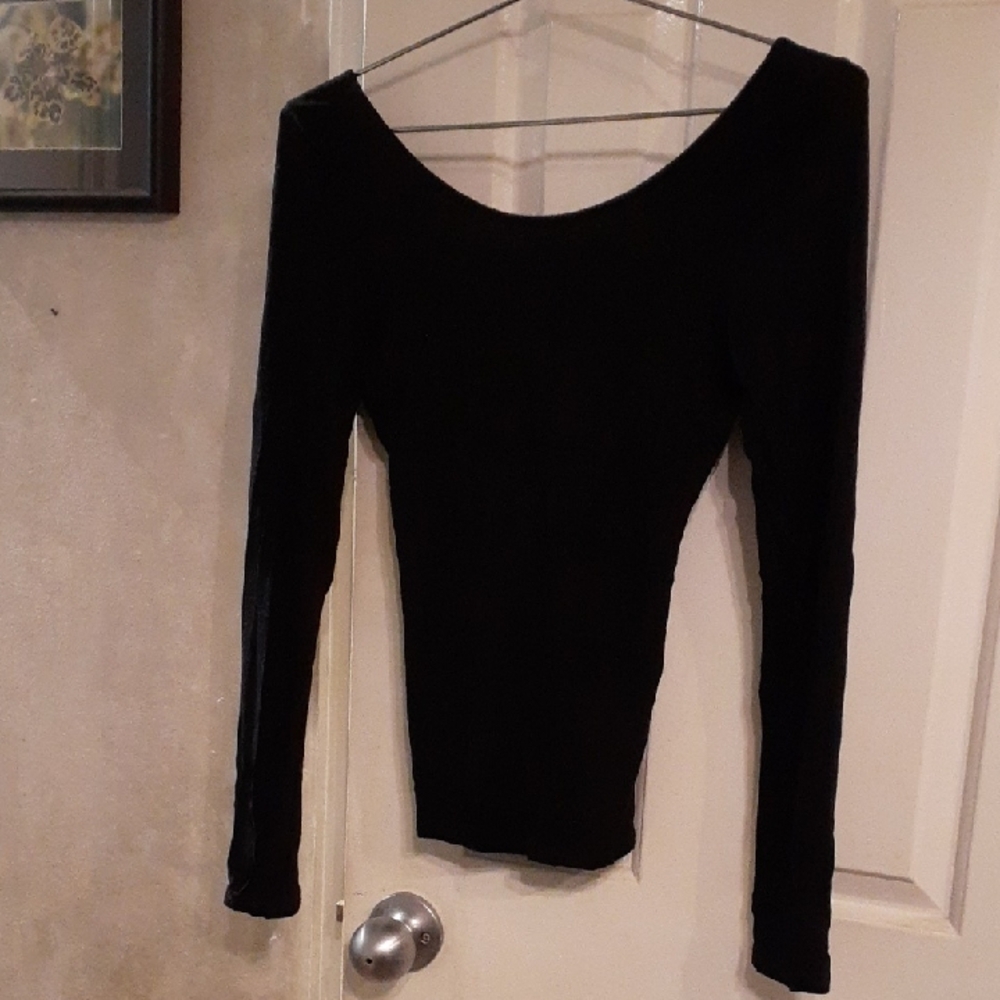 Women's Black Base Layer Top, Long sleeves, Low Scoop Back, Sz S/M